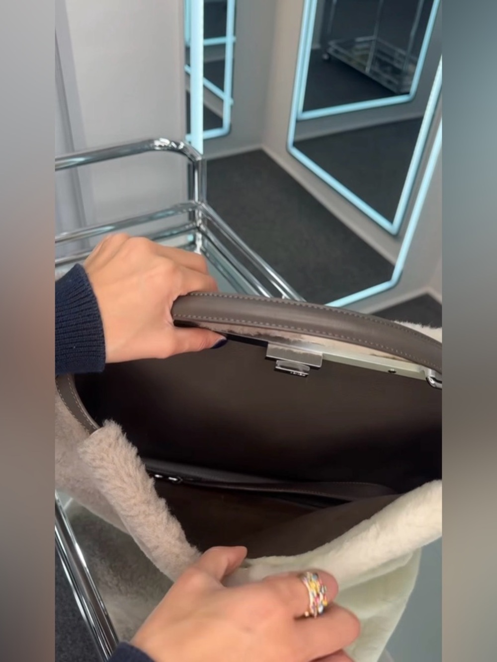 Fendi Bag - Picture 8 of 14